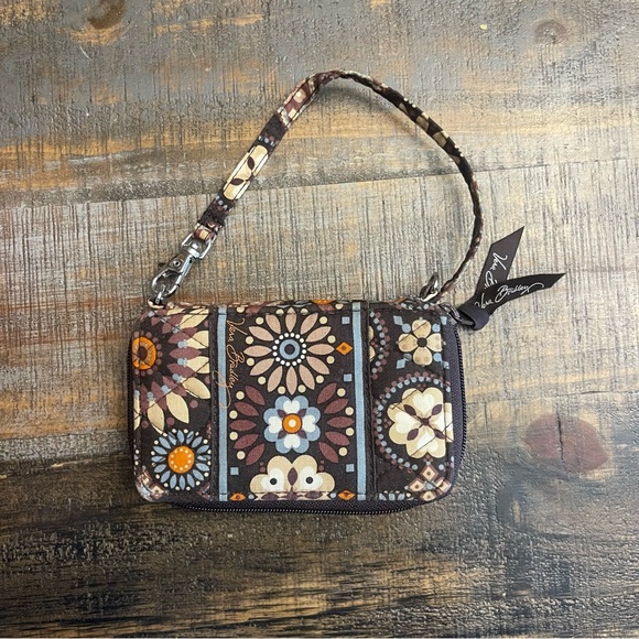 Vera Bradley brown Floral Wristlet wallet - Picture 4 of 4